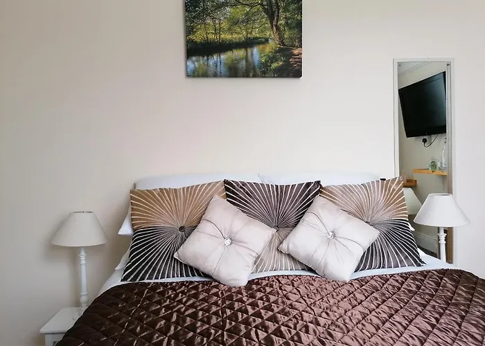 Karmary Guest House St Austell