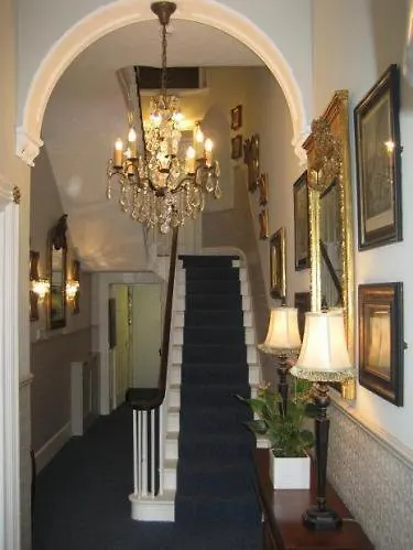 The Queensbury Hotel Brighton