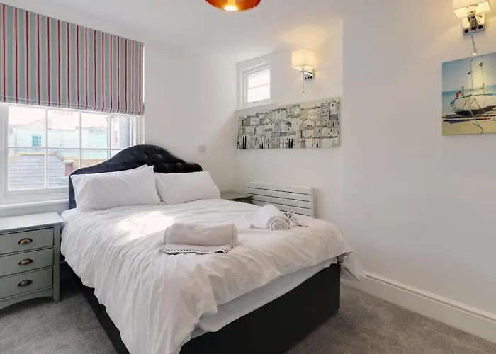 Master Accommodation Suite 6