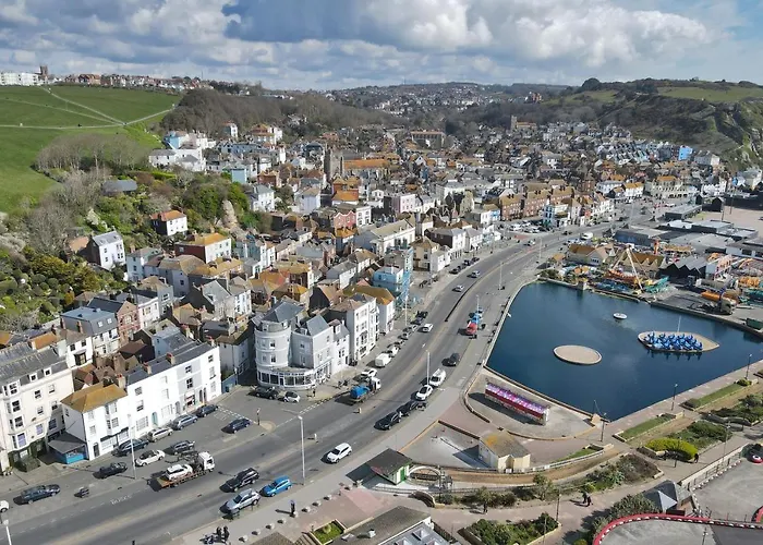 Master Accommodation Suite 2 Sea View With Balcony Hastings