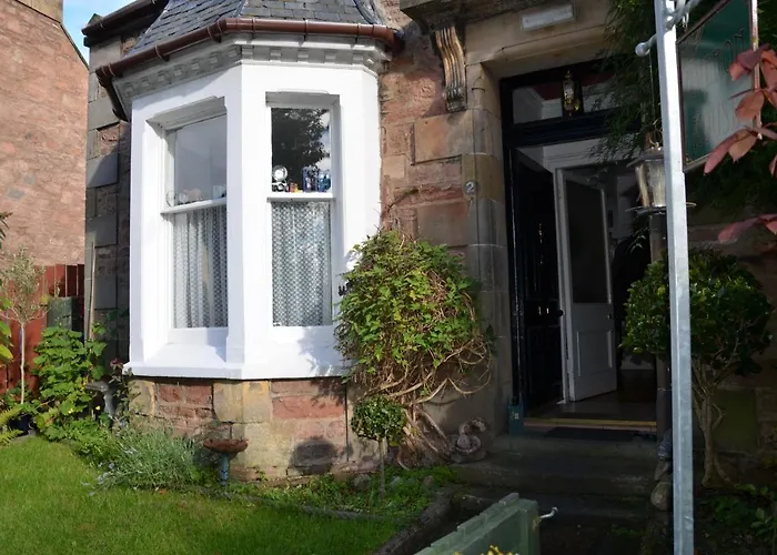 Averon House Inverness