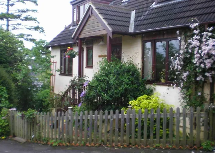 Skerries B And B Lyme Regis