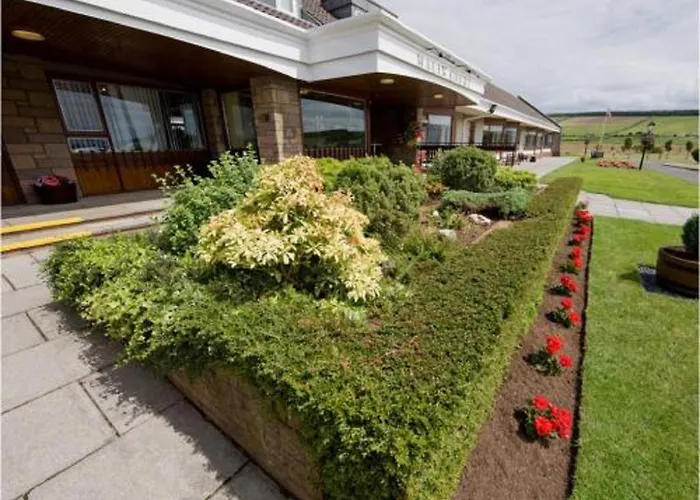 Malin Court Hotel And Restaurant