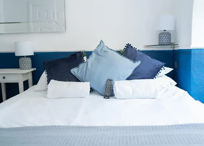 Ocean Breeze Rooms
