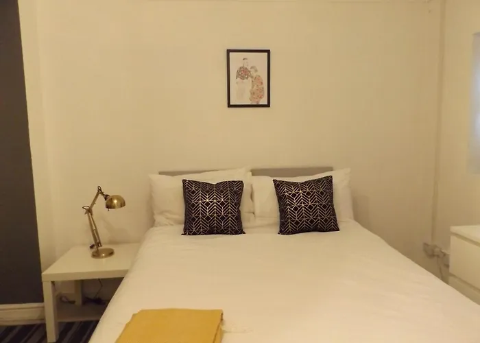 Gainford Rise 1 Hotel Coventry