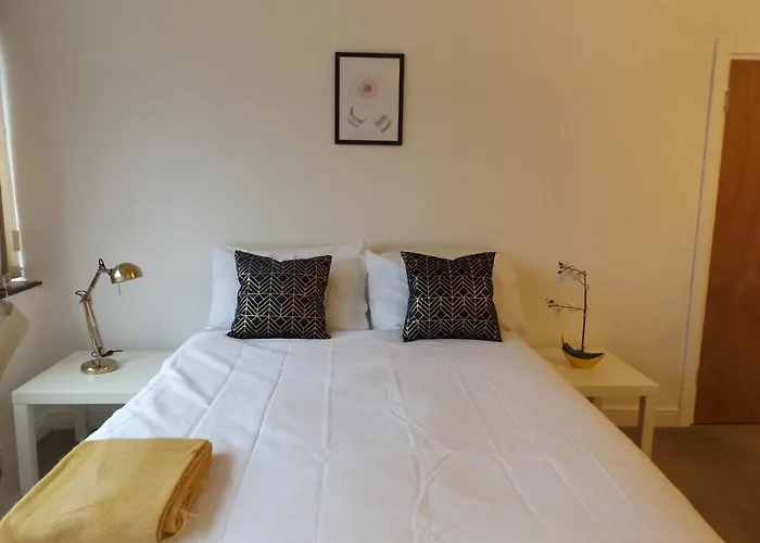 Gainford Rise 1 Hotel Coventry