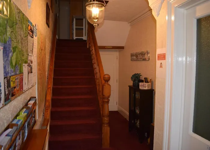 Cragside Guest House