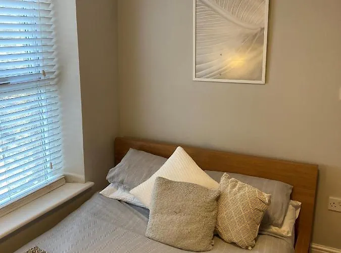 'Bloomfield' At Stayboom Lancaster