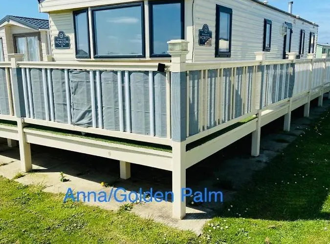 Golden Palm, 8 Berth Caravan Skegness