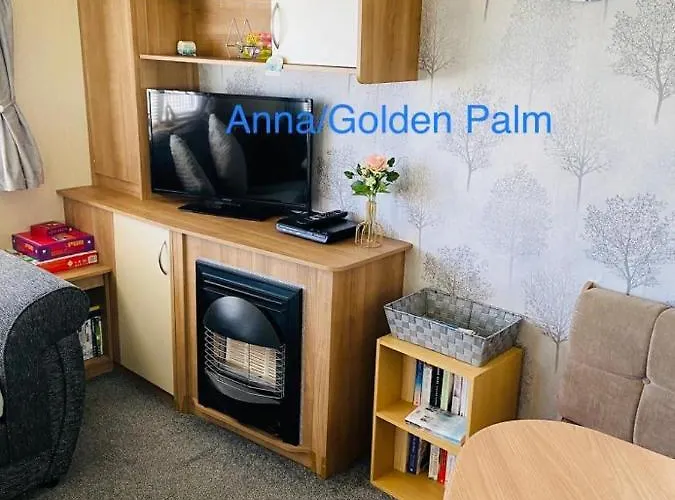 Golden Palm, 8 Berth Caravan Skegness