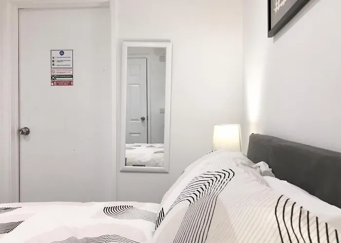 Dunamis Staycation 3 Croydon