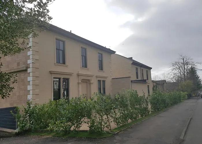 Crosshill House Hotel Glasgow