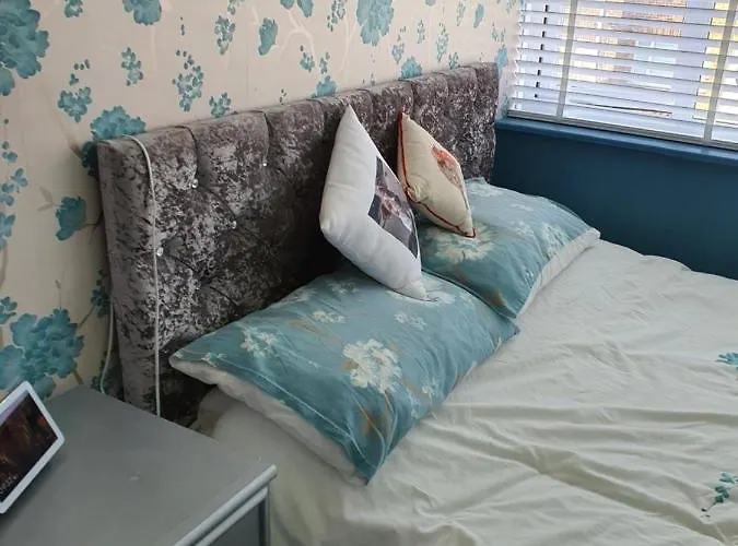 Fox House Bed & Breakfast Poole