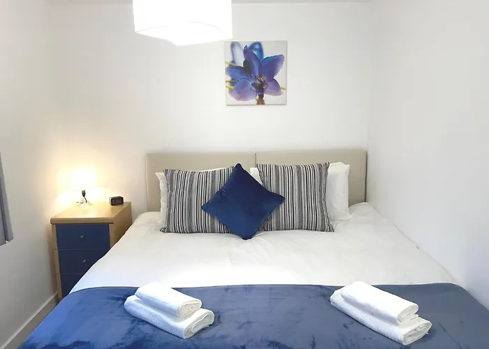 Cosy Family Home - Coventry City Centre - Entire House