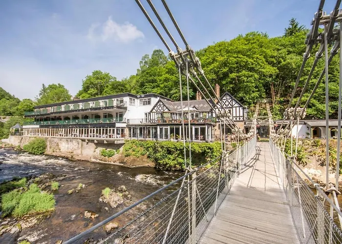 The Chainbridge Hotel Llangollen