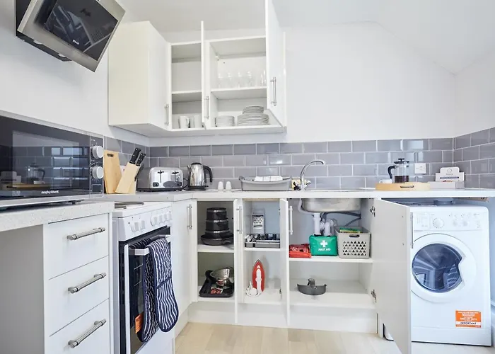 Homely - Great Yarmouth Beach Apartments