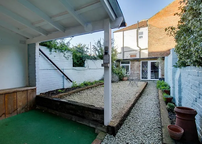 Milton Park - Serviced Accommodation By Verano House Portsmouth