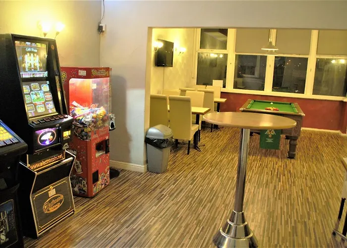 Myroomz Hollingdales Hotel Blackpool