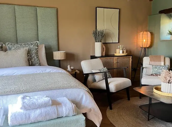 Saltonstall Airbnb
