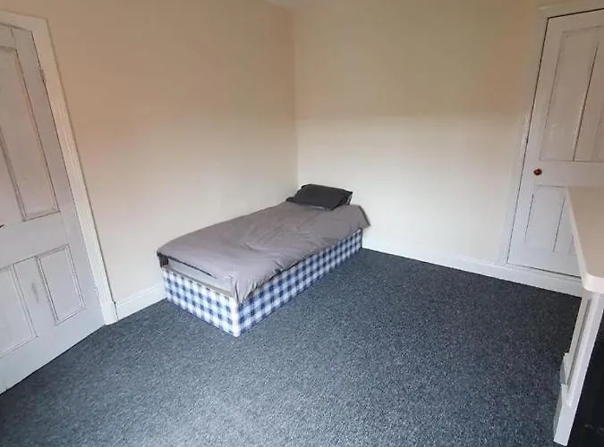 2 Bedroom House - Hopefield Road Leicester