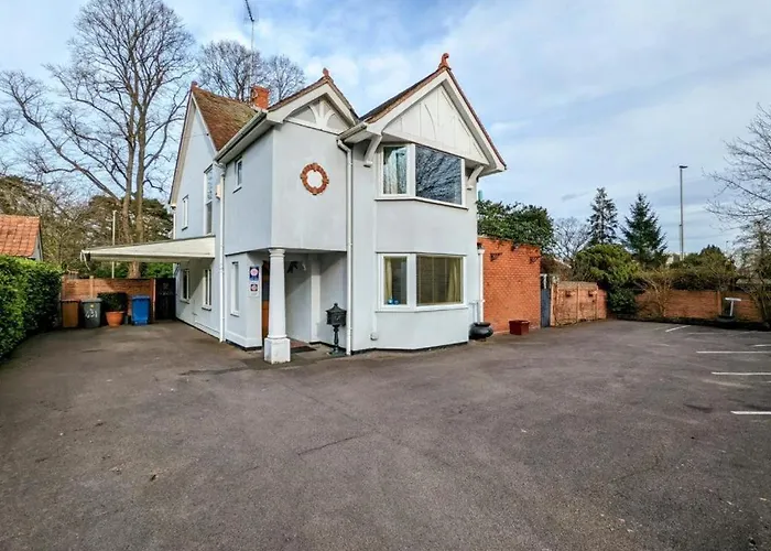 Arrandale Lodge Norwich