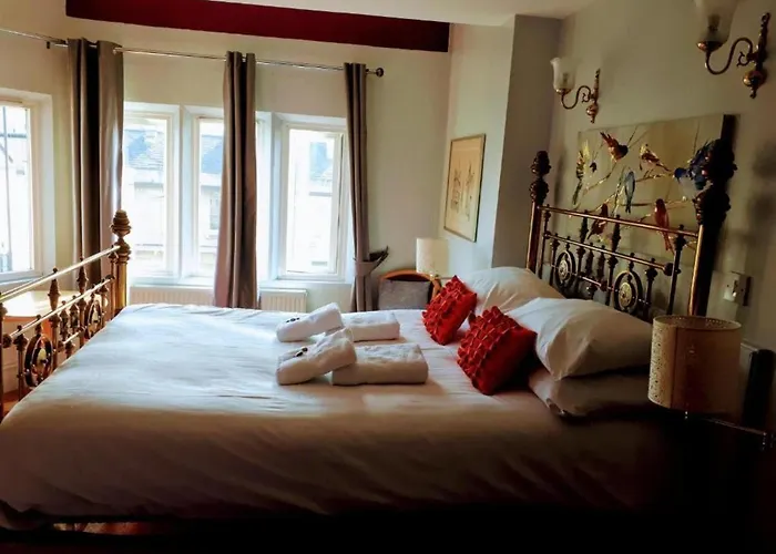 Oyo 3 Crescent Gardens Hotel Bath
