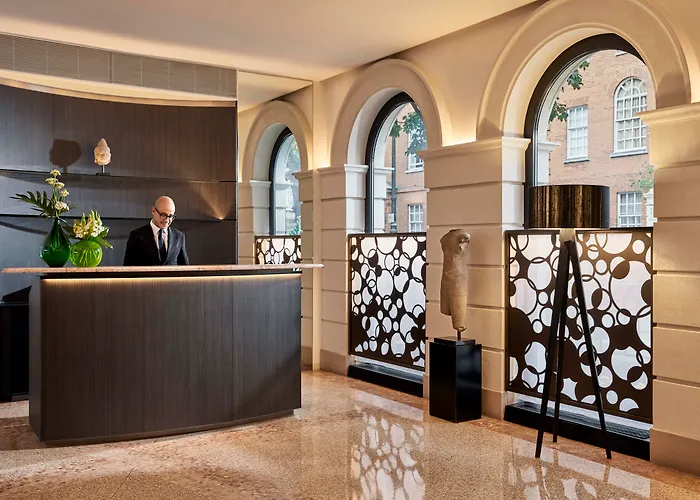 Como The Halkin London