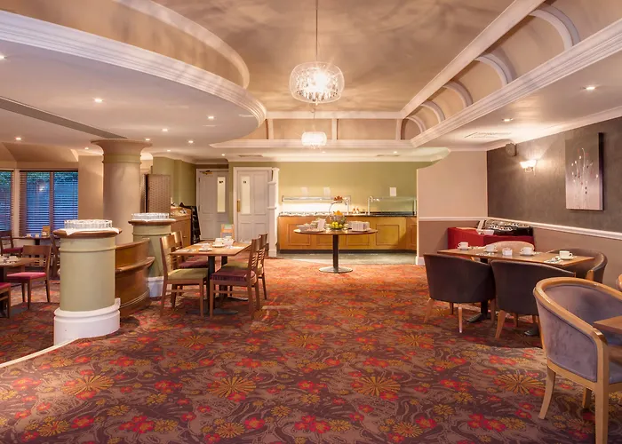 Holiday Inn Reading West By Ihg