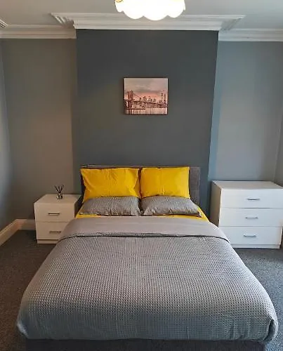 Spacious Double Room 002 Nottingham