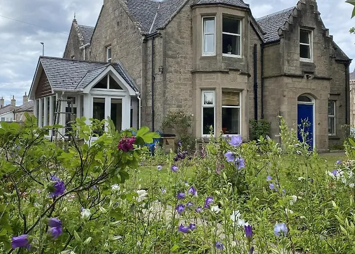 Glen Lyon Lodge Bed And Breakfast Nairn