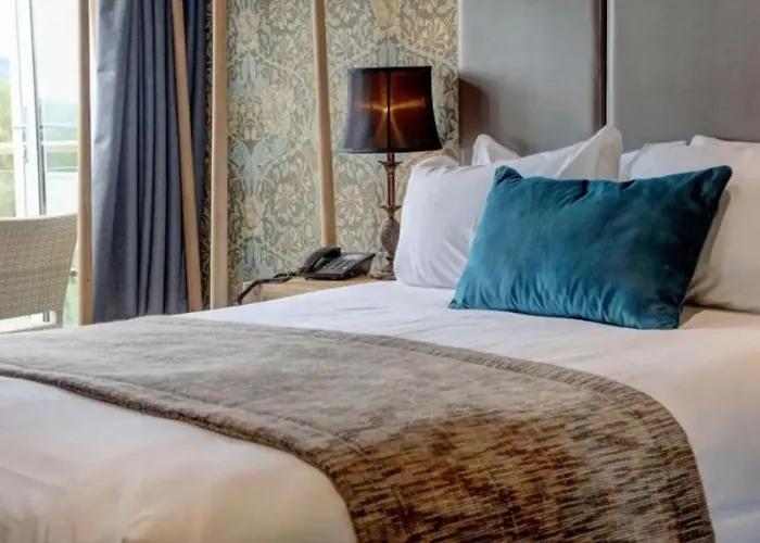 The New Hobbit Hotel Rooms Halifax