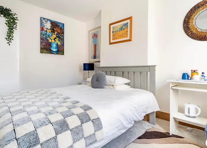 Charming Doubleroom In North Oxford Minimum 3 Nights