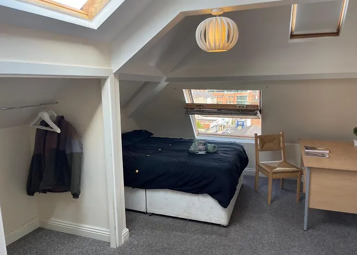 Cosy Room In City Centre