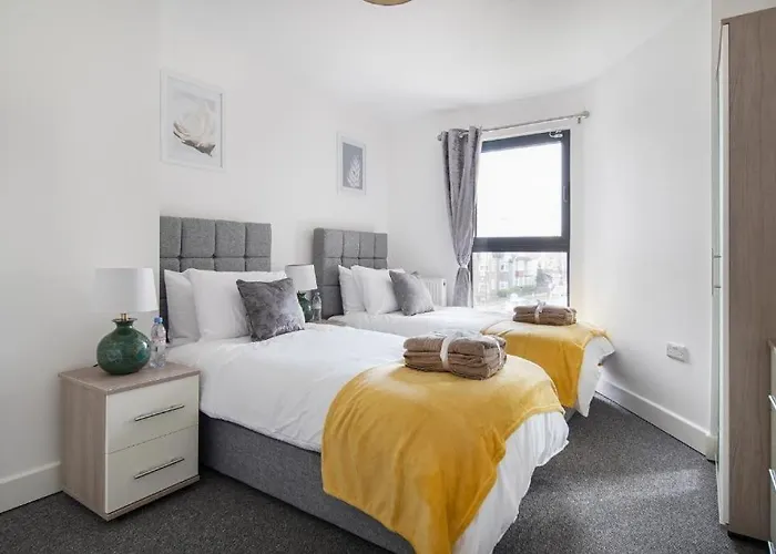 Heathrow Haven: Stylish Apartments In The Heart Of Slough