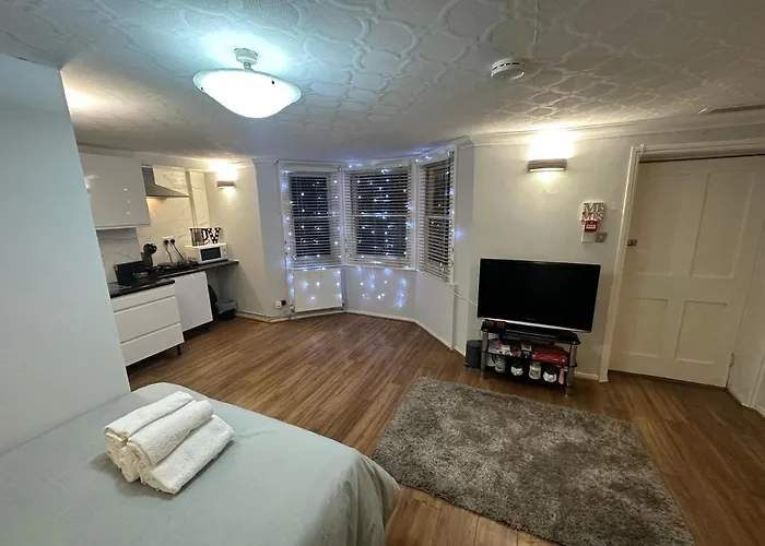 Studio Room In Brighton