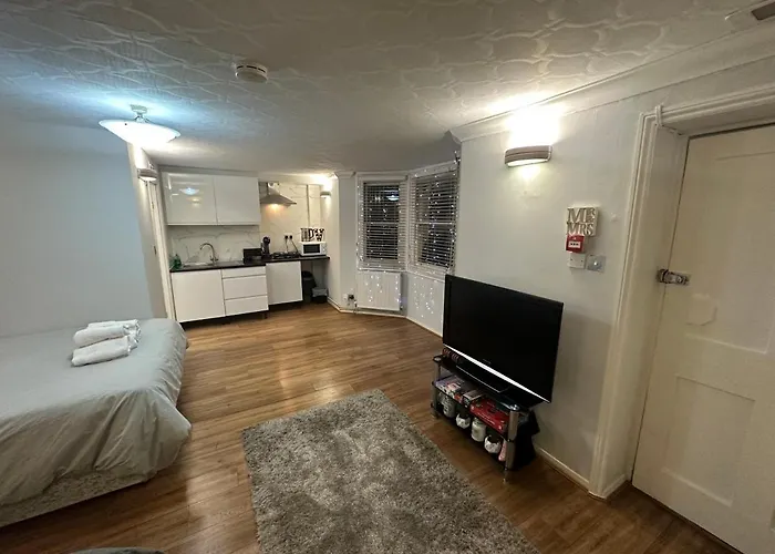 Studio Room In Brighton