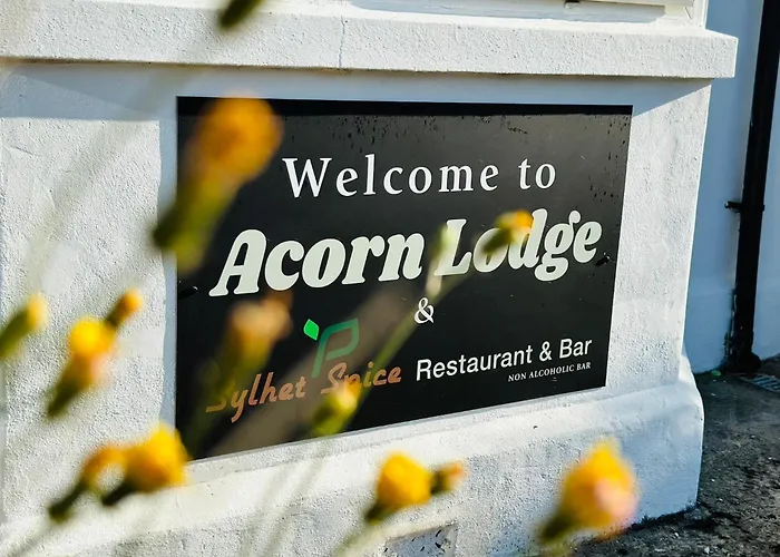 Acorn Lodge Hotel Gatwick & Parking Horley 