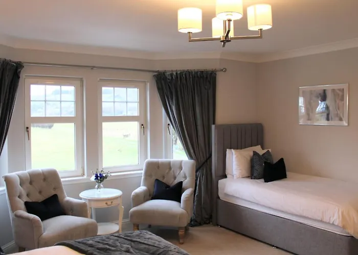 Stirling Hotels With Amazing Views