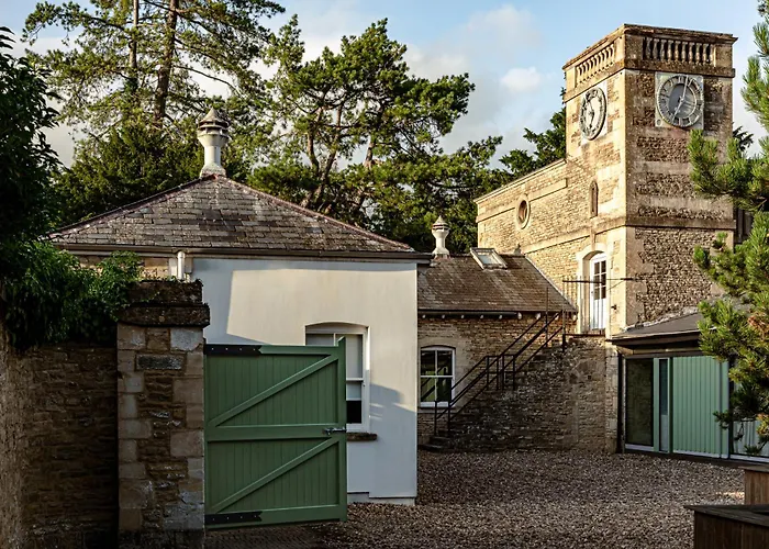 Cowley Manor Experimental Hotel Elkstone