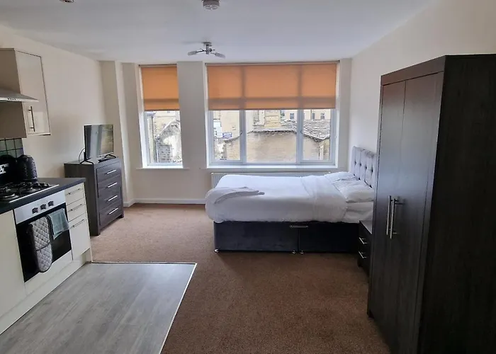 Penthouse Self Check In Apartment In Central Halifax
