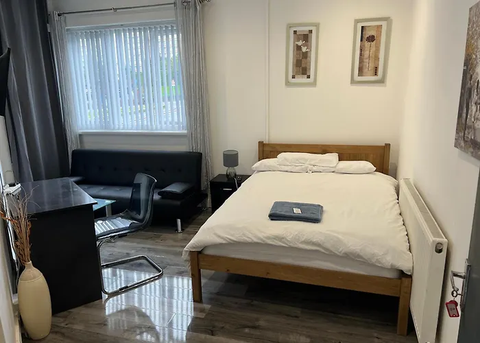 Zams Rooms Stoke-on-Trent