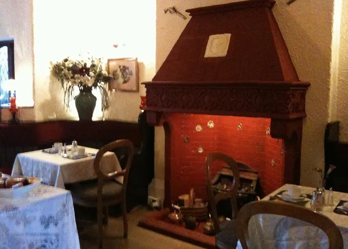 Balmoral Lodge Hotel