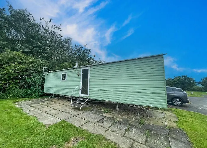 Lovely 8 Berth Caravan, Only A Short Drive To Skegness Beach Ref 33012B