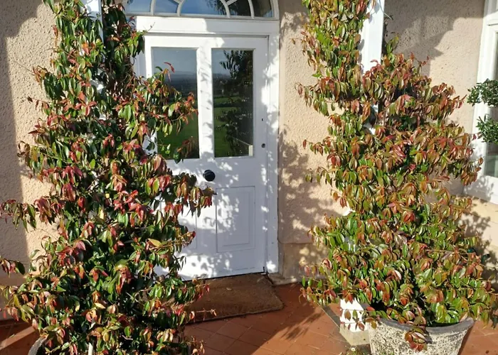 Rusling House Bed & Breakfast Butcombe