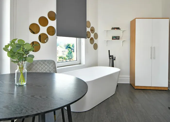 One Battison - Affordable Rooms, Suites & Studios In Stoke On Trent