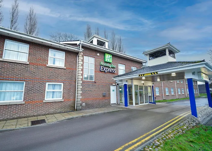 Holiday Inn Express Leeds-East By Ihg