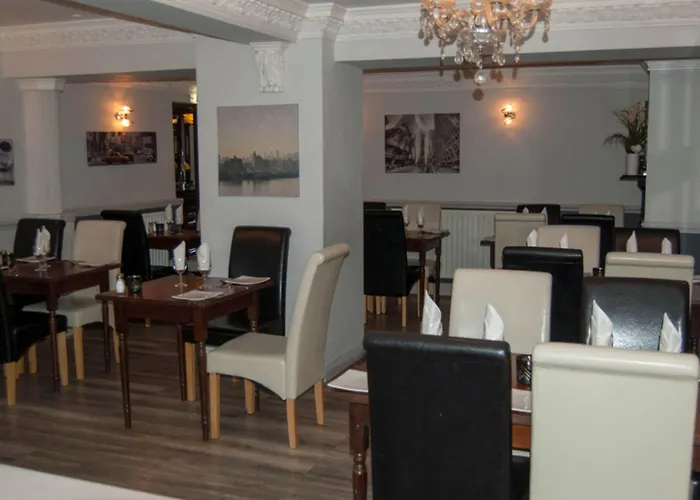 Oyo La Spada Boutique Hotel