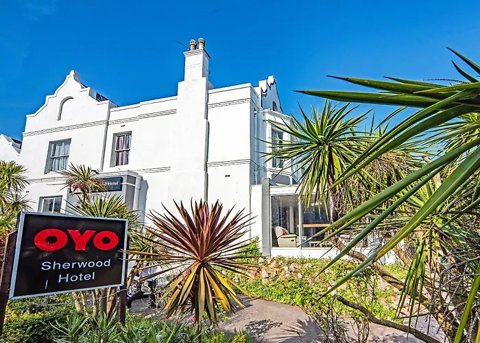 The Sherwood Palm Hotel, Torquay Beach