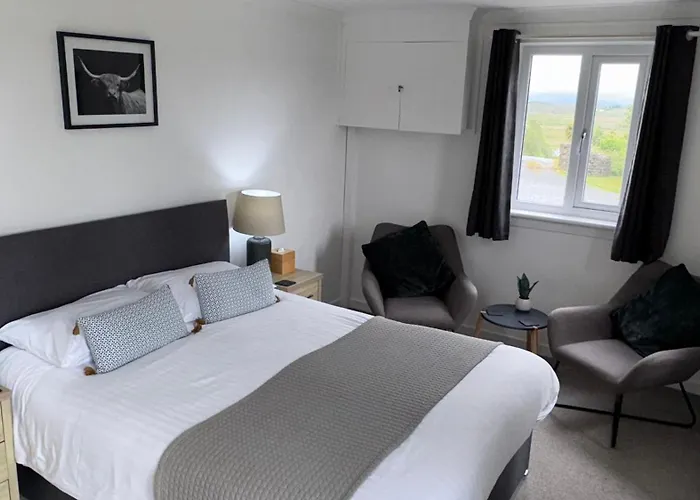 Loch Eyre House Hotel Portree
