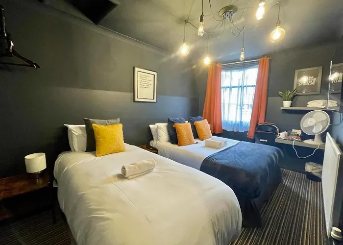 Blue Skye Guest House 8 Brighton